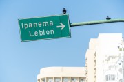 Sign on Atlantica Avenue - Rio de Janeiro city - Rio de Janeiro state (RJ) - Brazil