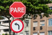 Sign on Atlantica Avenue - Rio de Janeiro city - Rio de Janeiro state (RJ) - Brazil