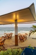 Kiosk on Copacabana Beach with with tables and chairs - Rio de Janeiro city - Rio de Janeiro state (RJ) - Brazil