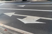 Marking on the asphalt of street - Rio de Janeiro city - Rio de Janeiro state (RJ) - Brazil