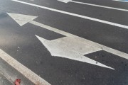 Marking on the asphalt of street - Rio de Janeiro city - Rio de Janeiro state (RJ) - Brazil