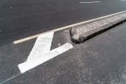 Marking on the asphalt of street - Rio de Janeiro city - Rio de Janeiro state (RJ) - Brazil