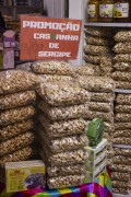 Chestnuts for sale at the Rio Vermelho Market (Ceasinha) - Salvador city - Bahia state (BA) - Brazil