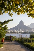 Cyclist - bike lane of Rodrigo de Freitas Lagoon - Rio de Janeiro city - Rio de Janeiro state (RJ) - Brazil