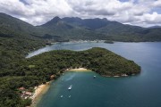 Picture taken with drone of Abraaozinho Beach - Angra dos Reis city - Rio de Janeiro state (RJ) - Brazil