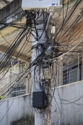 Pole with excess wires in Babilonia Slum - Rio de Janeiro city - Rio de Janeiro state (RJ) - Brazil