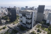 Picture taken with drone of Republica do Chile Avenue with build of the National Bank for Economic and Social Development (BNDES) headquarters - to the left - with the Build of the PETROBRAS headquarters - to the right - Rio de Janeiro city - Rio de Janeiro state (RJ) - Brazil