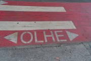 Signage on the asphalt - Francisco Otaviano Street - Rio de Janeiro city - Rio de Janeiro state (RJ) - Brazil