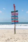 Rustic sign - Copacabana Beach - Rio de Janeiro city - Rio de Janeiro state (RJ) - Brazil