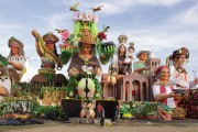 Allegories of the Bumbas oxen Caprichoso and Garantido in the city of Parintins - Parintins city - Amazonas state (AM) - Brazil