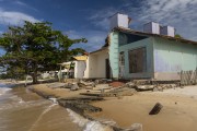 Houses destroyed due to the advance of the sea in Village of Ponta do Corumbau - Prado city - Bahia state (BA) - Brazil