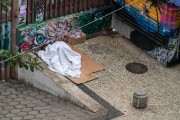 Homeless sleeping on the sidewalk of Francisco Otaviano Street - Rio de Janeiro city - Rio de Janeiro state (RJ) - Brazil