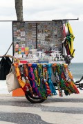 Trailer used to sell souvenirs on Copacabana Beach - Rio de Janeiro city - Rio de Janeiro state (RJ) - Brazil