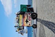 Street vendor selling drinks in Arpoador - Rio de Janeiro city - Rio de Janeiro state (RJ) - Brazil