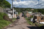 Street and houses in Presidente Figueiredo - Presidente Figueiredo city - Amazonas state (AM) - Brazil