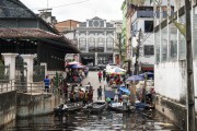 Boats at Port of Manaus - Manaus city - Amazonas state (AM) - Brazil