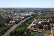 Picture taken with drone of the Apore River between the states of Goias and Mato Grosso do Sul - on the left the municipality of Lagoa Santa and on the right the district of Sao Joao do Apore - Lagoa Santa city - Goias state (GO) - Brazil