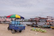 Trade in the Port of Tefe - Tefe city - Amazonas state (AM) - Brazil