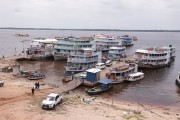 Port of Manaus during the dry season - Manaus city - Amazonas state (AM) - Brazil