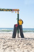 Goalpost decorated with flowers on Copacabana Beach. - Rio de Janeiro city - Rio de Janeiro state (RJ) - Brazil