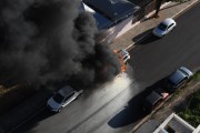 Vehicle catching fire in the Higienopolis neighborhood - Sao Jose do Rio Preto city - Sao Paulo state (SP) - Brazil