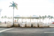 Bags with aluminum cans for recycling - Copacabana Beach - Rio de Janeiro city - Rio de Janeiro state (RJ) - Brazil