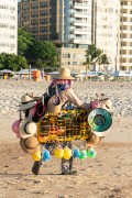 Street vendor selling sunglasses and hats - Copacabana Beach - Rio de Janeiro city - Rio de Janeiro state (RJ) - Brazil