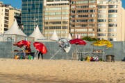 Structure assembled for event on Copacabana Beach blocking free access for bathers - Rio de Janeiro city - Rio de Janeiro state (RJ) - Brazil