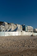 Structure assembled for event on Copacabana Beach blocking free access for bathers - Rio de Janeiro city - Rio de Janeiro state (RJ) - Brazil